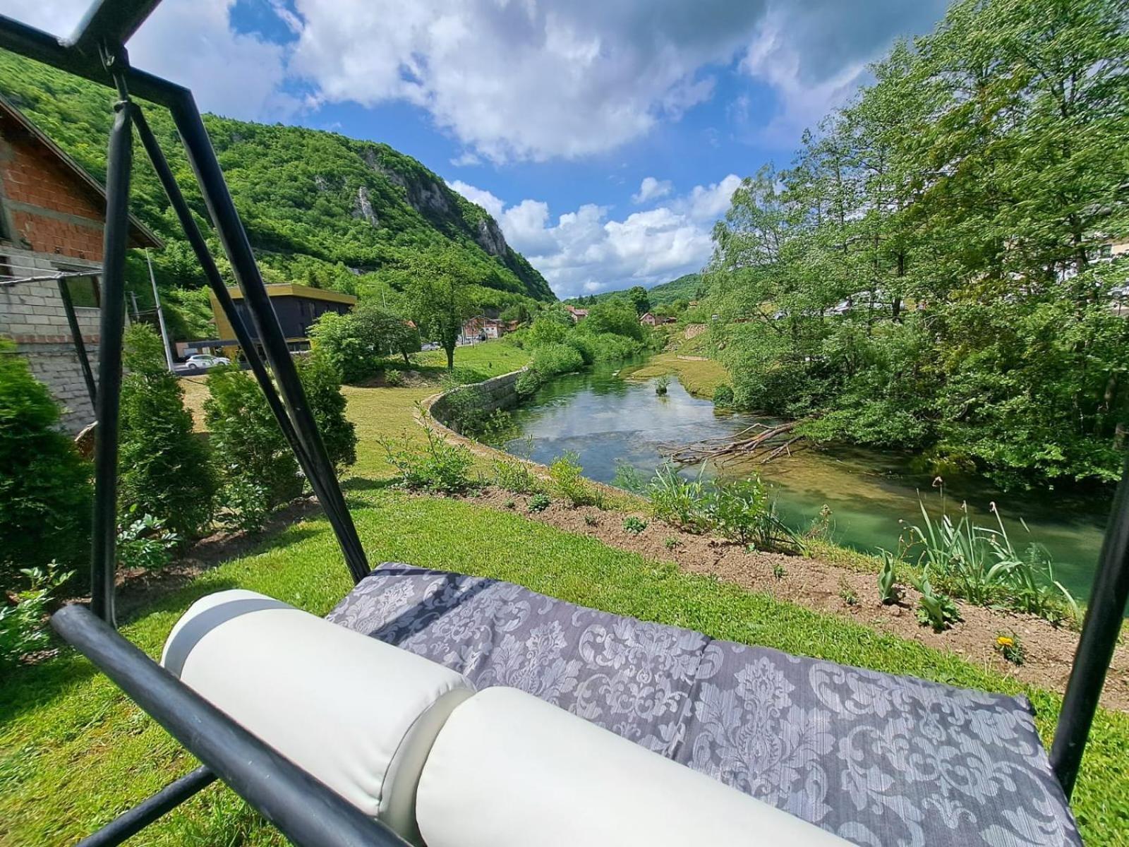 Sobe Zizi Bed & Breakfast ไยเซ ภายนอก รูปภาพ