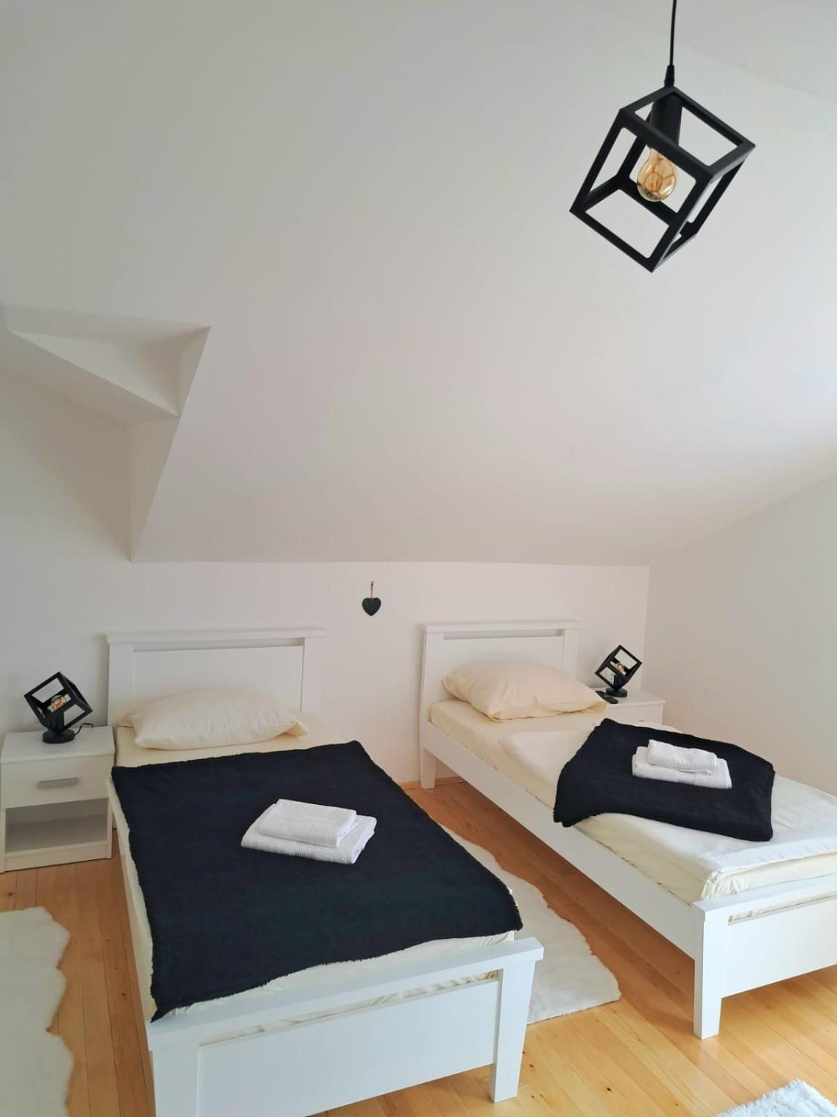 Sobe Zizi Bed & Breakfast ไยเซ ภายนอก รูปภาพ