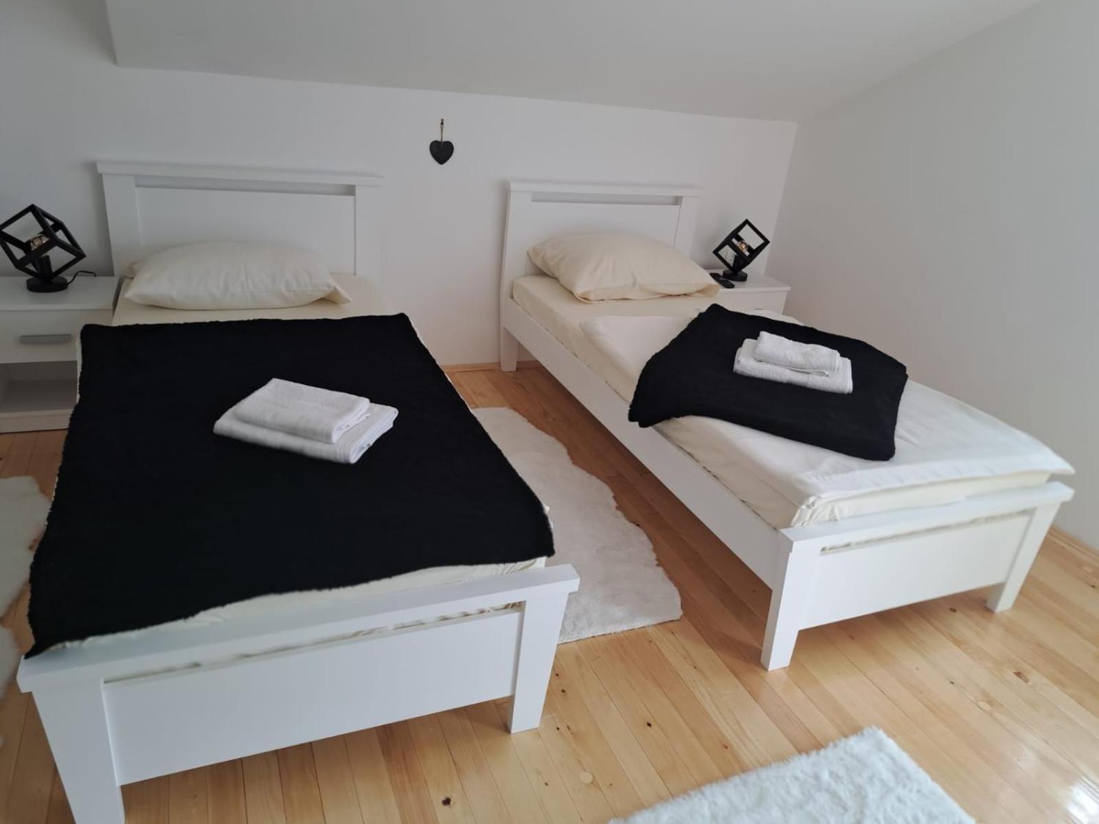 Sobe Zizi Bed & Breakfast ไยเซ ภายนอก รูปภาพ