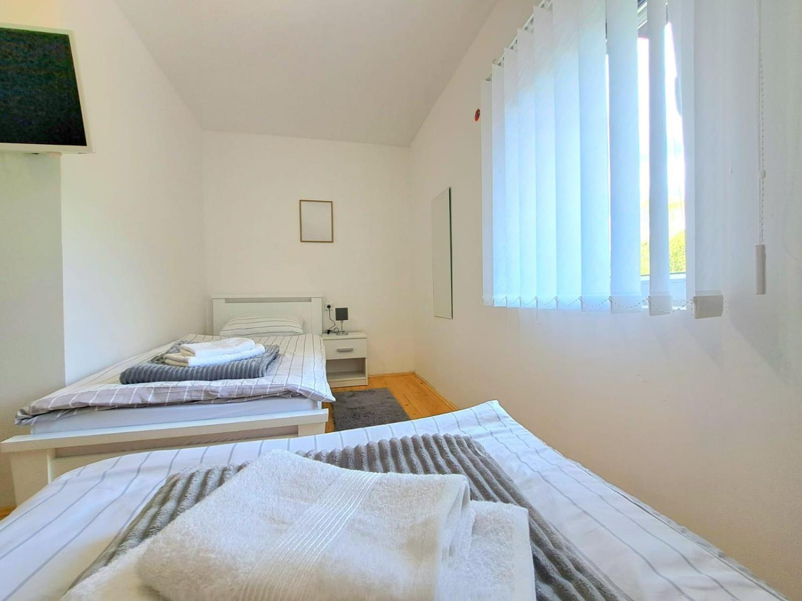 Sobe Zizi Bed & Breakfast ไยเซ ภายนอก รูปภาพ