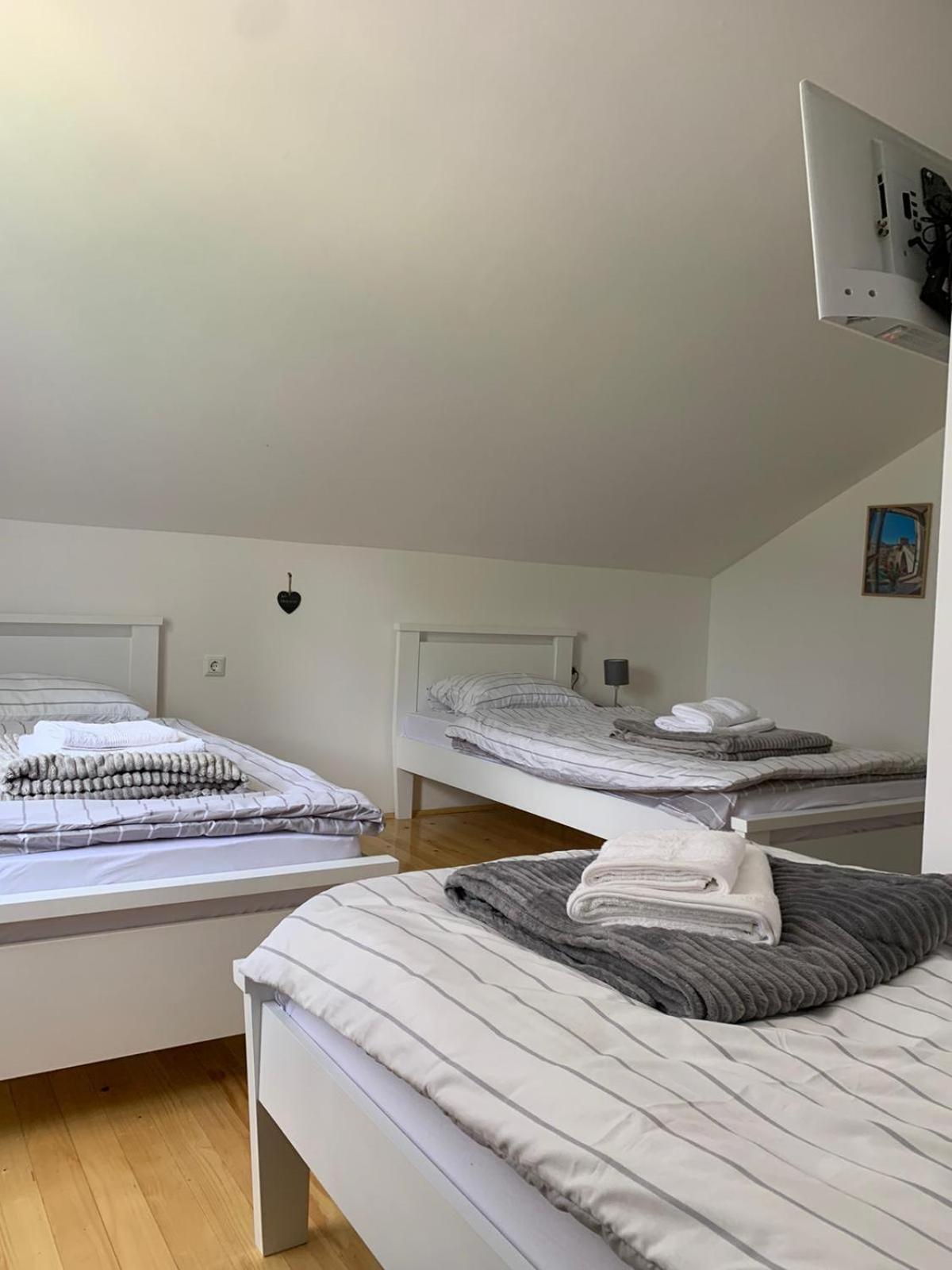 Sobe Zizi Bed & Breakfast ไยเซ ภายนอก รูปภาพ