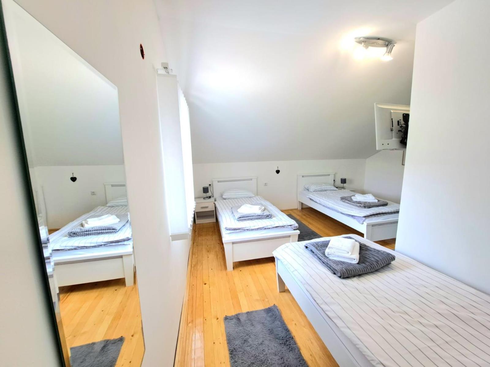 Sobe Zizi Bed & Breakfast ไยเซ ภายนอก รูปภาพ