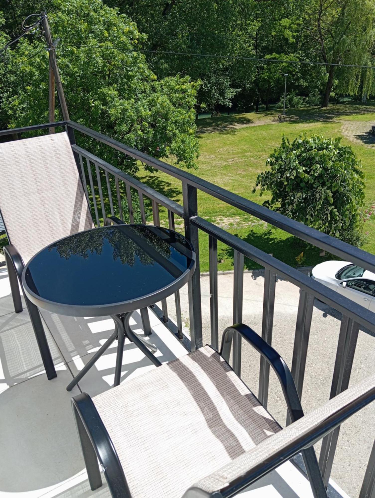 Sobe Zizi Bed & Breakfast ไยเซ ห้อง รูปภาพ